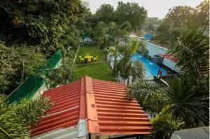 Satguru Farmhouse - Maheshwar