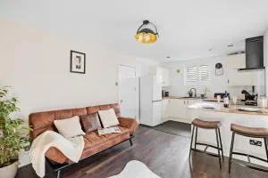 Luxury Holiday Apartments - Torquay