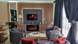 Luxury Fairland Fully Serviced Cottages