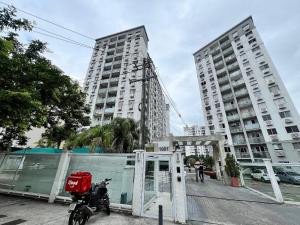 Apto completo Ar garagem piscina Barra Olímpica RJ