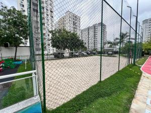 Apto completo Ar garagem piscina Barra Olímpica RJ