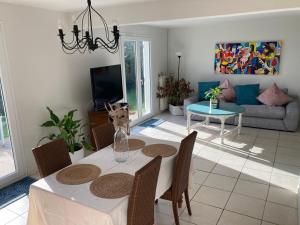 Maisons de vacances Maison non fumeur - jardin 5 personnes proche des plages finisteriennes : photos des chambres