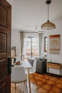 Alba Vista - Albatros Park in Golf del Sur Tenerife - heated pool & Teide view