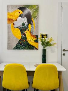 Parrot Chic Apartment