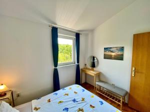 Family friendly house with a swimming pool Donji Zagon, Novi Vinodolski - 20568