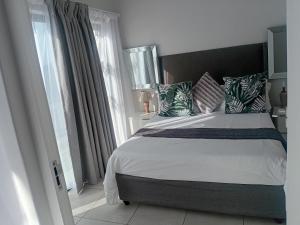 Penthouse Suite, Exquisite One Bedroom Apartment