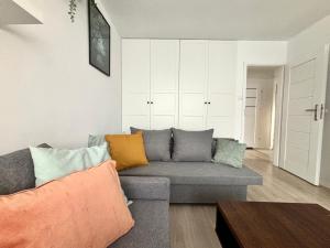 Walerego Sławka 3 SuperApart Ursus, blisko Factory