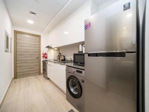 Stylish Studio Living in the Heart of JVC