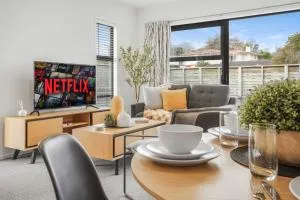 Two Ensuites, Central Hamilton - By KOSH BNB - 汉密尔顿