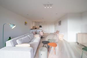 H&D at Sea with free parking