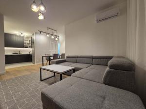 Park Vila New Luxury apartments with garage