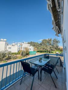 Lavis Haven 2B, Paphos, Pool