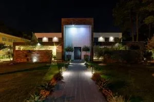 Lux Villa with heated indoor Pool at Aroeira Sea & Golf Resort - Lisbon - Almada