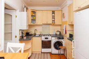 The magic of Riga - La Boheme with parking