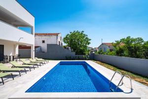 Apartment ILUX-1