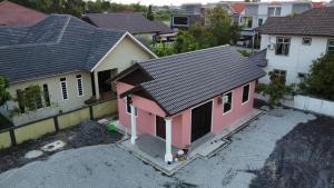 Ujangs Homestay