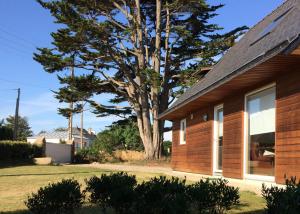 Maisons de vacances House with sea view and large garden for 8 people : photos des chambres