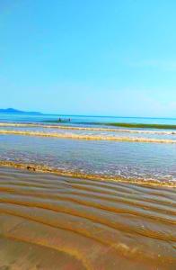 Casa grande a 50 metros da praia
