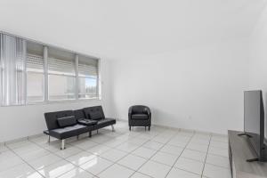 Bay Harbor Sunset Apt 4B