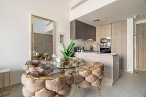 GuestReady - Modern 1BR w Balcony Facing Pool
