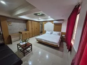 Hotel Paradise - Jamnagar