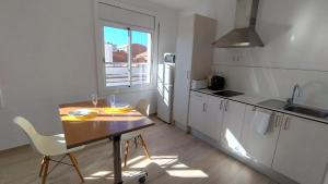 Rosesapparts Estudios & Parking - 3hvězdičkové hotely ve městě Roses