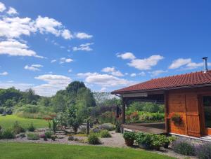 Chalets Chalet a la campagne : photos des chambres