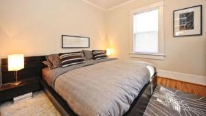 Chic 1 BR Units Near Dilworth