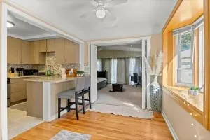 Modern Townhouse Near Everything Shopping Center - 迪尔伯恩