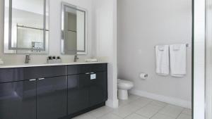Landing at The Pointe on Westshore - 2 Bedrooms in Port Tampa City
