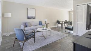 Landing at The Park at London - 2 Bedrooms in Morrow