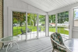 Lakeview Cottage - stunning views of Silver Lake. - ميرز