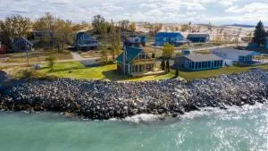 Sandpiper Cottage Beautiful Private Lake Michigan Frontage - ميرز