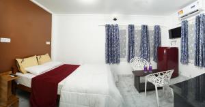 M M Residency
