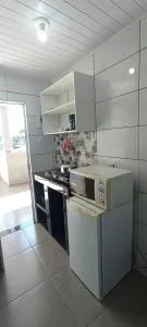 Vila Foz HOSTEL AP5 Apartamento completo de solteiro com garagem fechada e lavanderia, Temos Uber e guia turístico para indicar, nosso apartamento é a melhor opção de custo benefício de Foz do Iguaçu - Matelândia