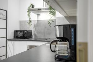 New Tranquil Apartments with FREE PARKING