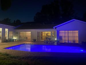 Spacious Living, Suitable forGroups