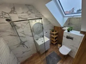 Central Hostel - Mochowo