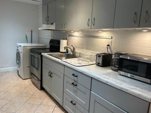 H1 One bedroom Apt Downtown Stamford