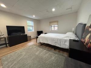 H1 One bedroom Apt Downtown Stamford