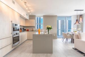 Hyde Beach House 2309