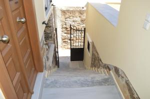 Antouanetta Apartments Syros Greece