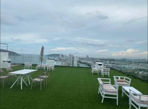 Departamento a pie de playa con alberca infinty en piso 22