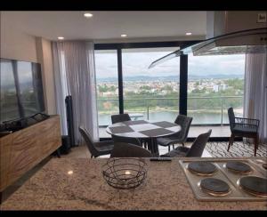 Departamento a pie de playa con alberca infinty en piso 22