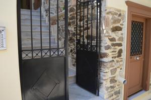 Antouanetta Apartments Syros Greece