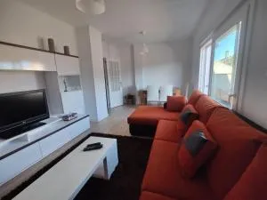 Ático espacioso en zona céntrica - Baralla