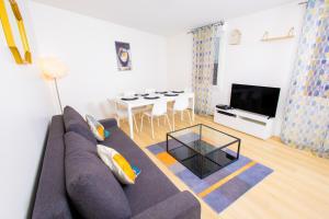 Angelus Appartement Familial très spacieux 2 chambres 6 personnes à 10 minutes de Disneyland