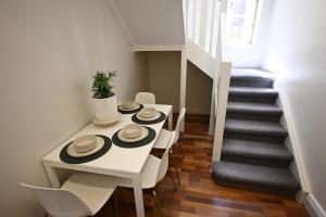 Townhouse in Glen Iris
