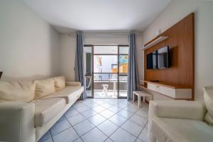 A43 - Estrela do Mar Apto 202 Bl B - Apartamento de 02 dormitórios em Bombinhas centro