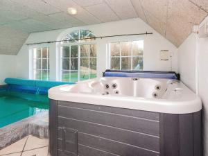 Luxury Retreat with Pool - By Traum Ferienwohnungen